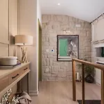 Leucolea With Pool