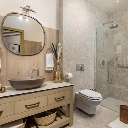 Leucolea With Pool Cres