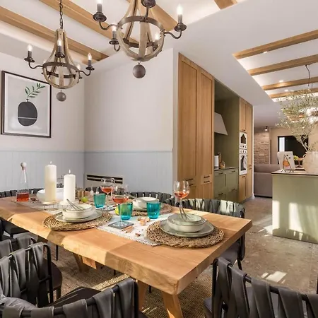 Villa Leucolea With Pool Cres