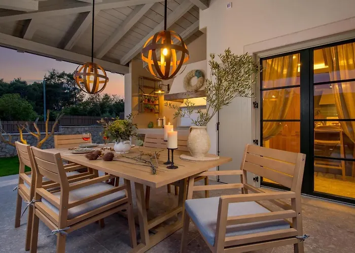 Leucolea With Pool * Cres