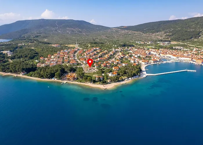 别墅 Leucolea With Pool 茨雷斯